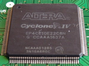 FPGA ALTERA Cyclone IV - EP4CE10
